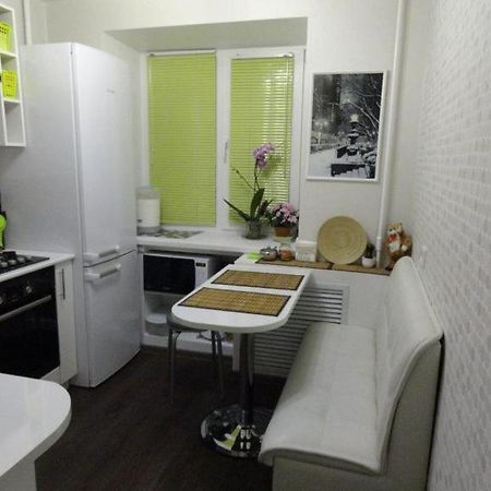 1 Комн Кв, Рядом С Магазином Атб Apartment Cherkasy Exterior photo
